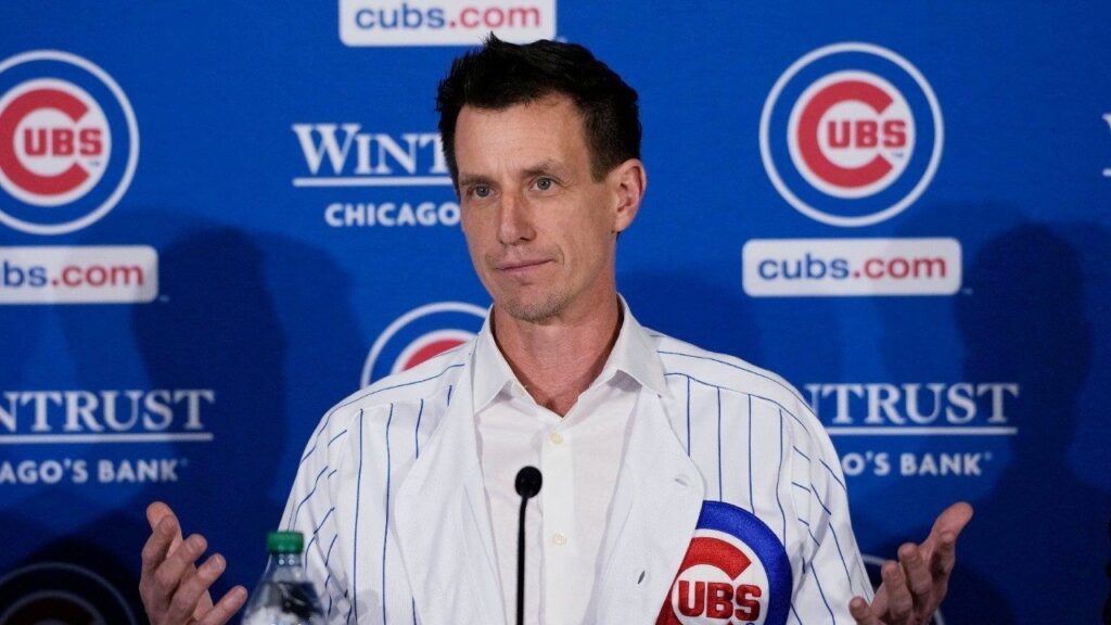 craig_counsell_cubs_ap_wi_1113_23317634620886_crop_3