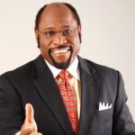 Dr.-Myles-Munroe-