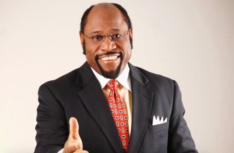 Dr.-Myles-Munroe-